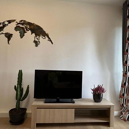 Appartement Jolie Vue Wifi Besancon Exterior photo