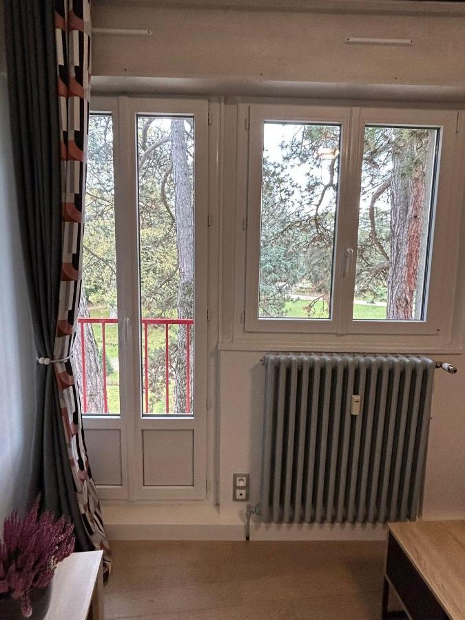 Appartement Jolie Vue Wifi Besancon Exterior photo